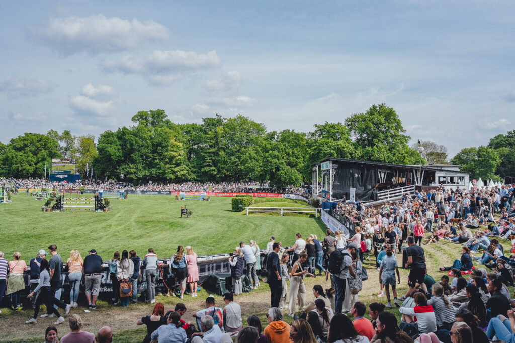 deutsches spring und dressur derby 2024